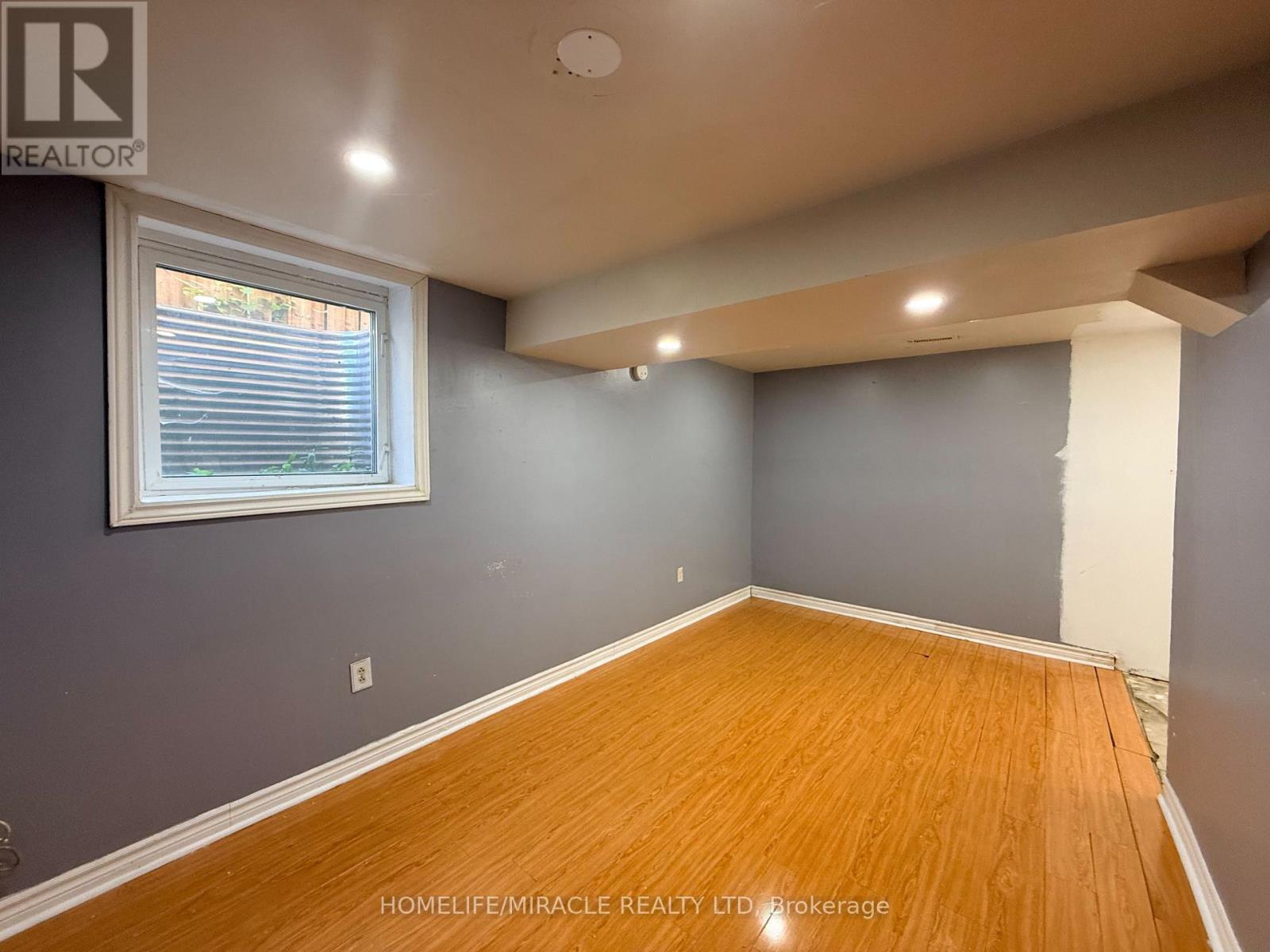 1 Hudson Drive, Brampton, ON photo 20