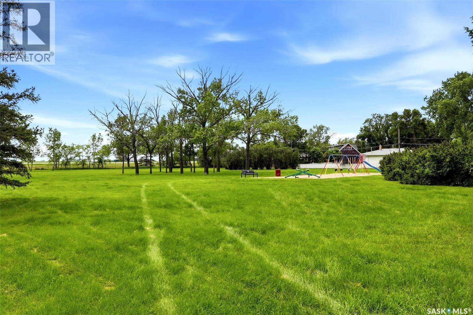 511 Shannon ROAD - Image 40