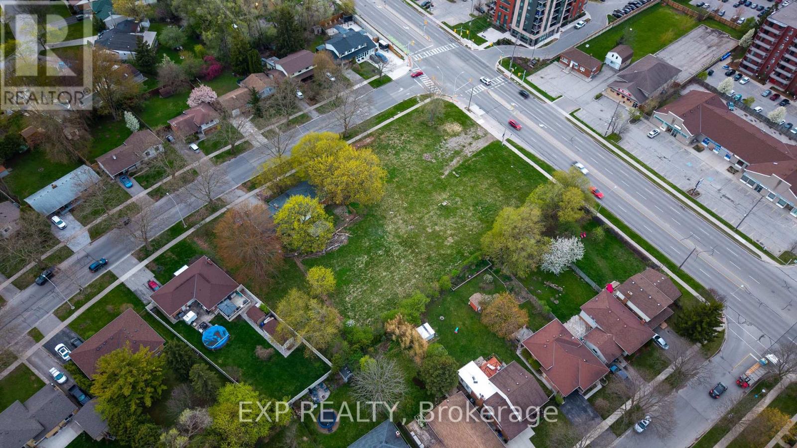 180 Commissioners Road West, London South, ON photo 2