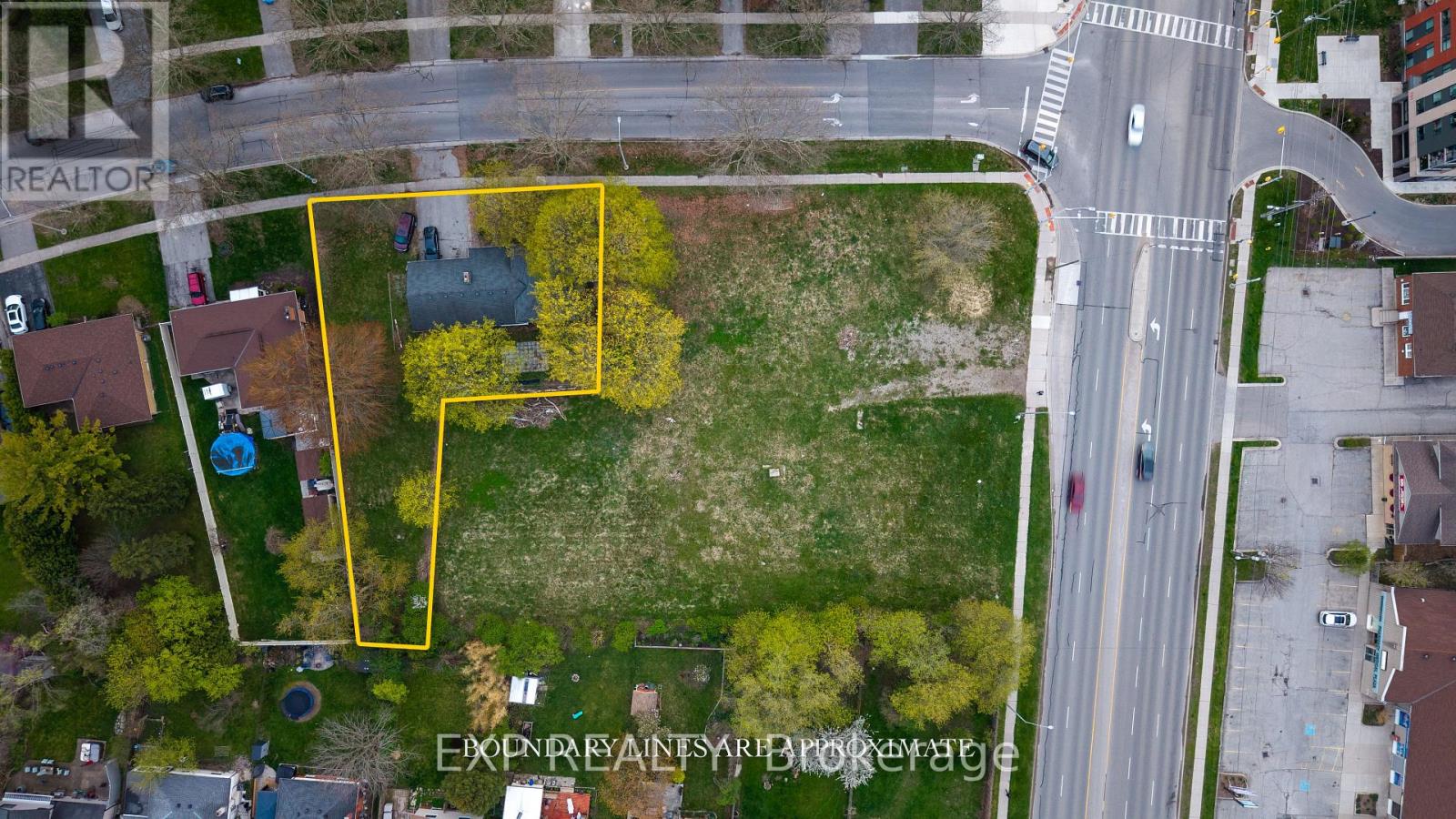 180 Commissioners Road West, London South, ON photo 7