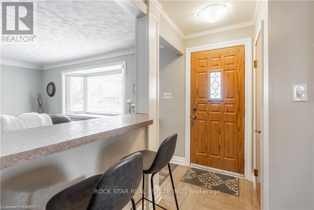 22 FERNWOOD CRESCENT, Hamilton (Hampton Heights) — photo 5