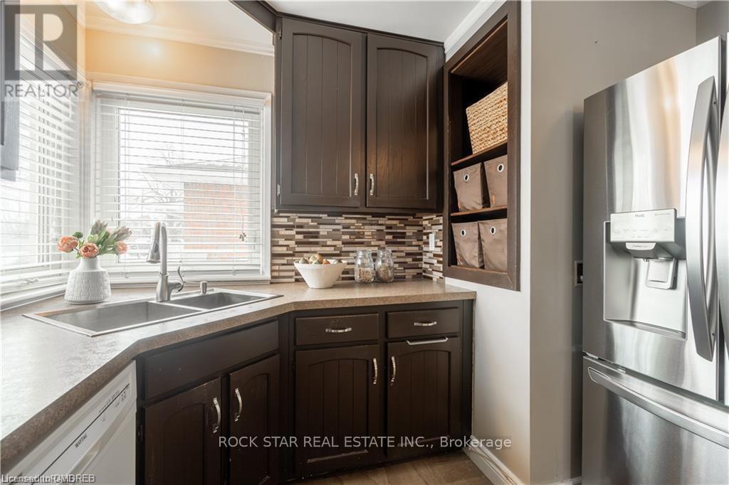 22 FERNWOOD CRESCENT, Hamilton (Hampton Heights) — photo 7