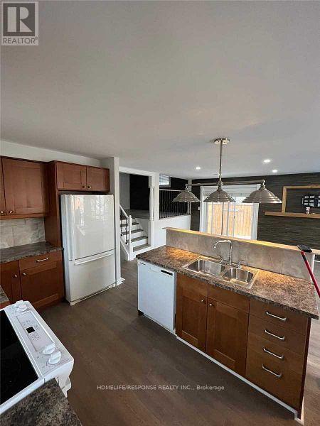 UPPER - 7 BELLEAU STREET, Hamilton (Stoney Creek Mountain) — photo 4