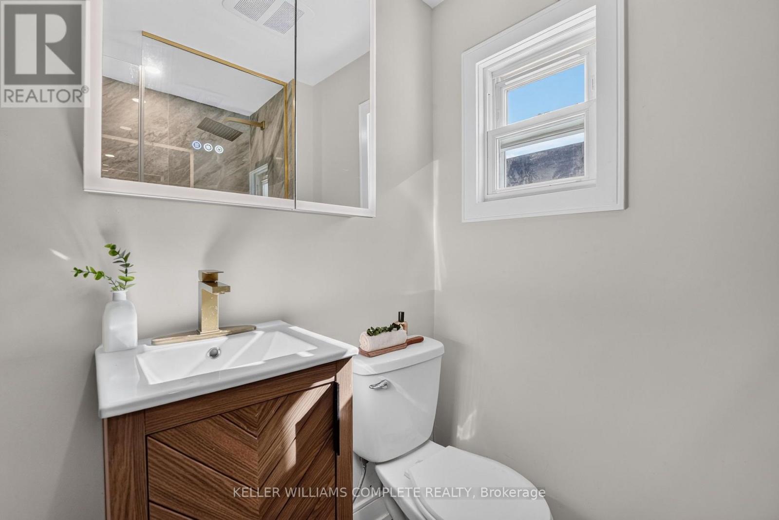 215 PALING Avenue, Hamilton, ON photo 31