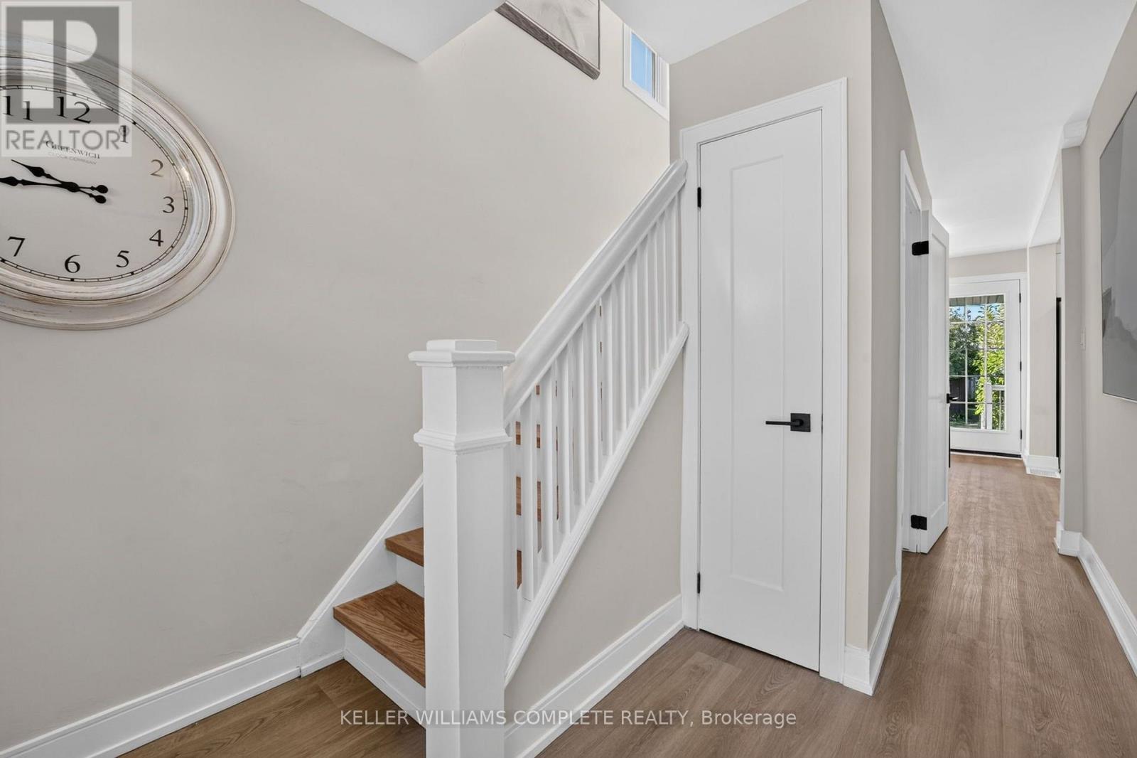 215 PALING Avenue, Hamilton, ON photo 6