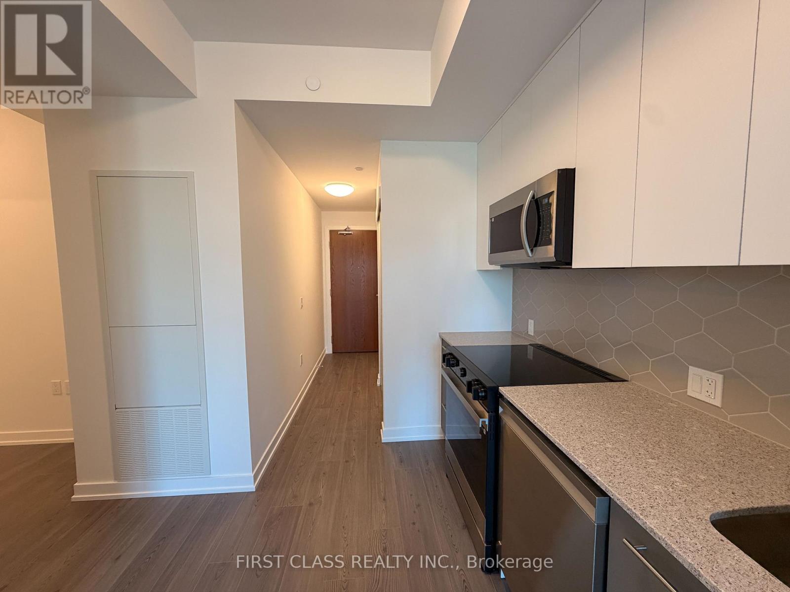 1012 - 30 FRANCIS STREET S — photo 3