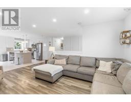 4pc Ensuite bath - 90 Hamilton Drive, Middle Sackville, NS B4G3P2 Photo 8