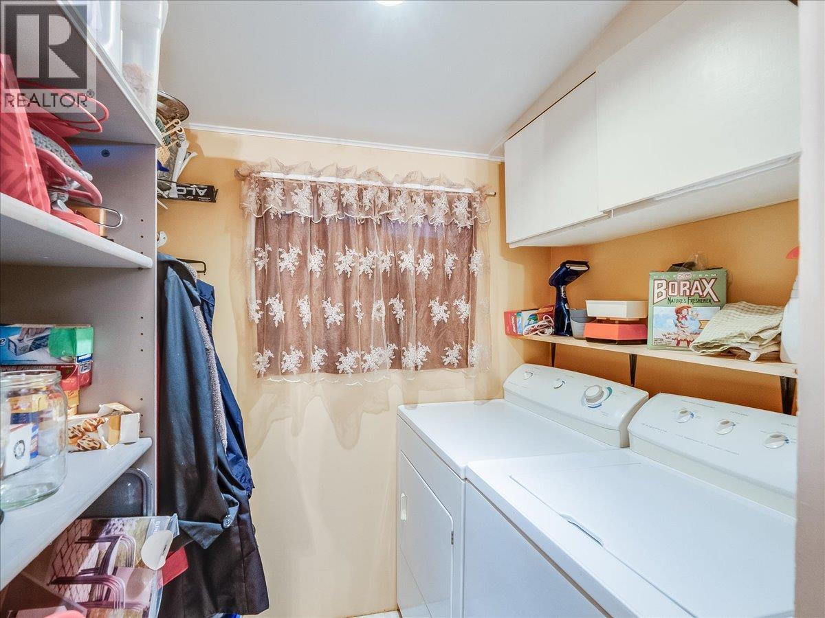 2257 Daniel Street, Trail