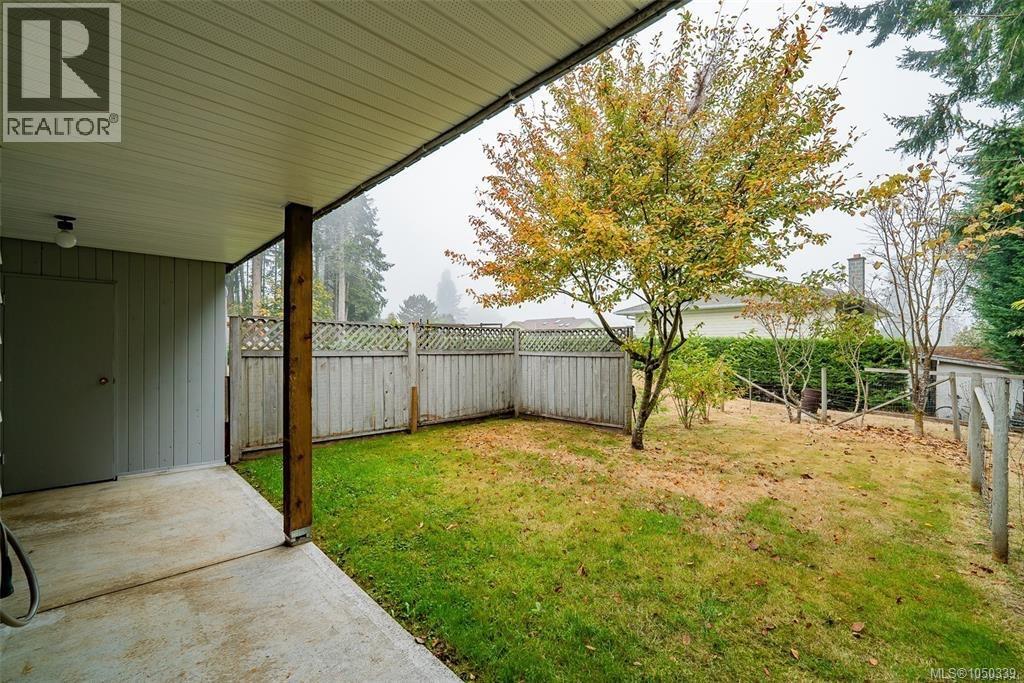 #4 1225 Centre Rd - 33