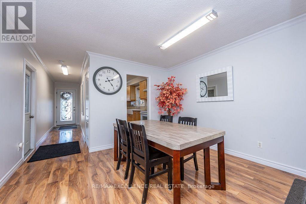 41 Trewartha Crescent, Brampton, ON photo 4