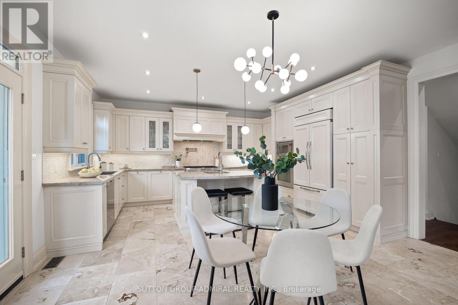 132 York Mills Road, Toronto, ON photo 8