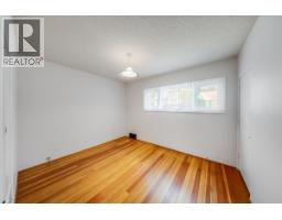 916 Thackeray Street, Warfield, BC V1R2C2 Photo 15