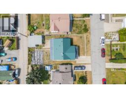 916 Thackeray Street, Warfield, BC V1R2C2 Photo 41