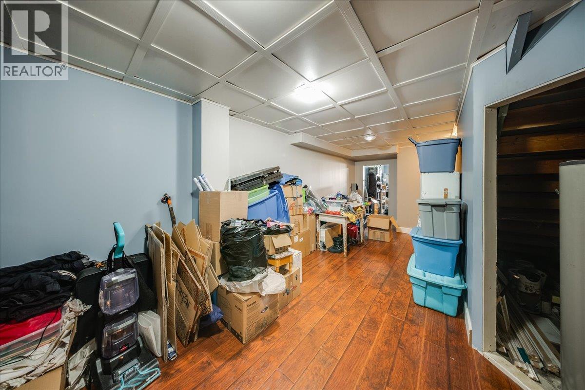 290 8TH Avenue, Montrose