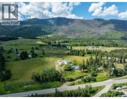1102 Trans Canada Highway, Sorrento, BC V0E2W0 Photo 69
