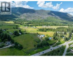 1102 Trans Canada Highway, Sorrento, BC V0E2W0 Photo 71