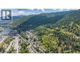 426 Austad Lane, Trail, BC V1R3K6 Photo 43