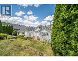 426 Austad Lane, Trail, BC V1R3K6 Photo 33
