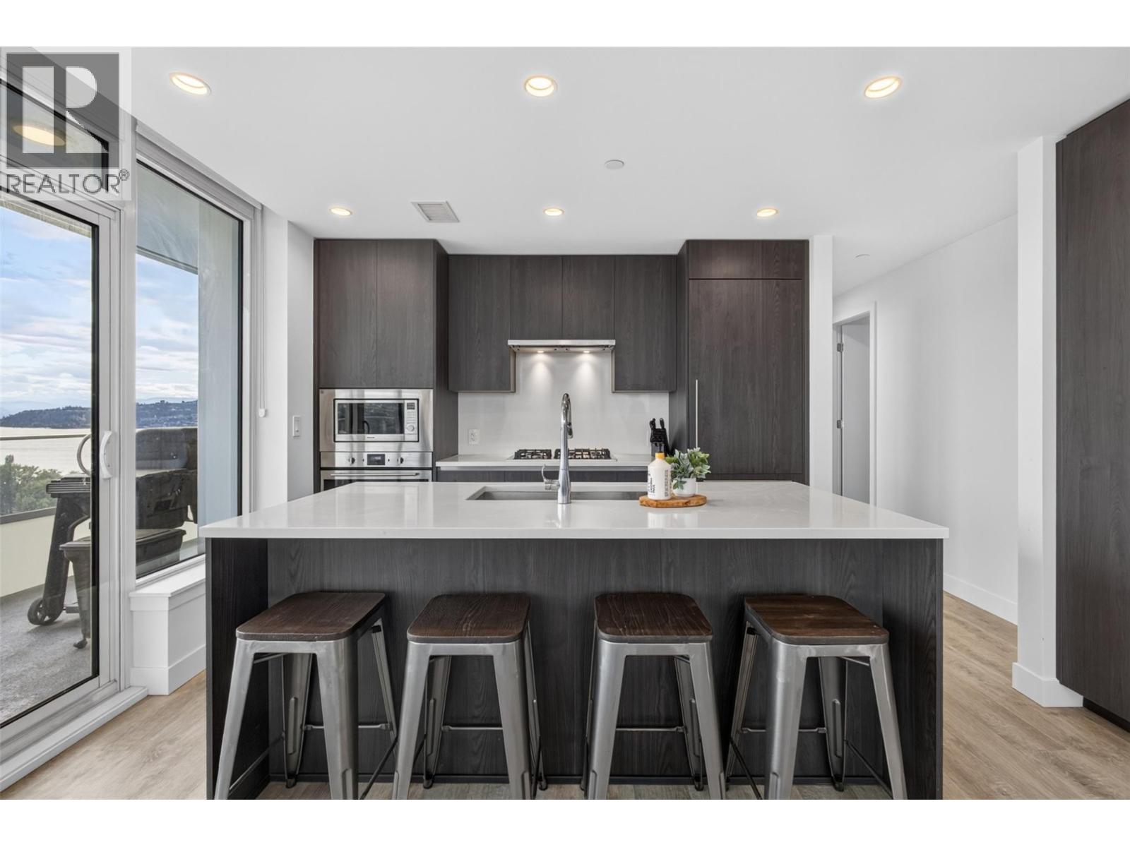 #1804 1626 Water Street - 5