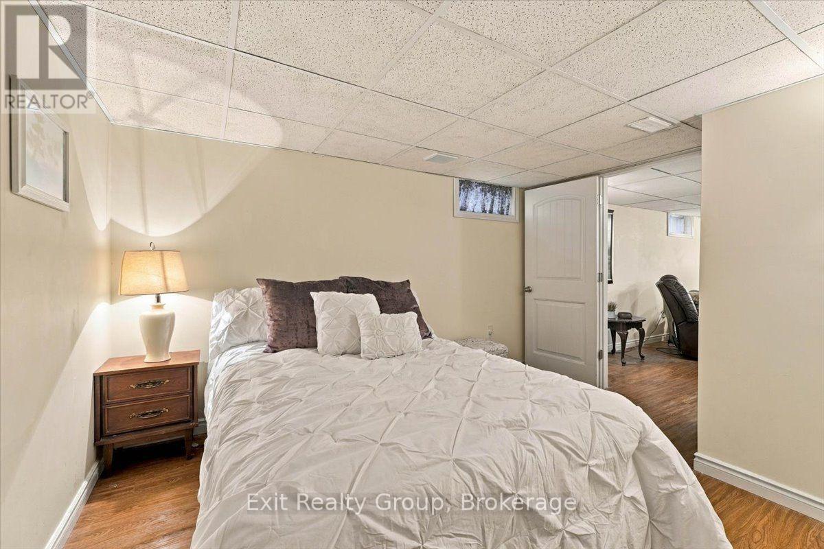 27 Dungannon Drive, Belleville, ON photo 27