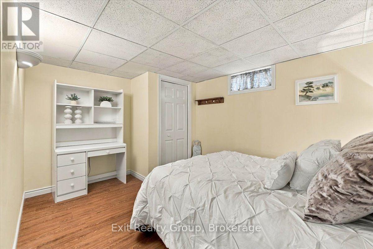 27 Dungannon Drive, Belleville, ON photo 28