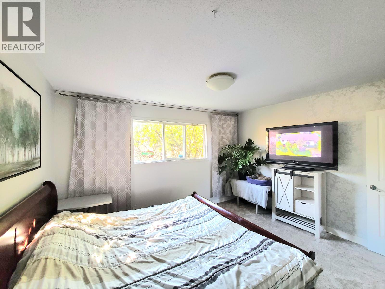 Photo 15 of 26 — 1385 MILBURN AVENUE · Prince George, BC