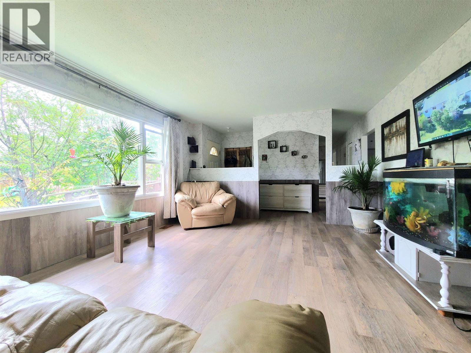 Kitchen of 1385 MILBURN AVENUE · Prince George, BC