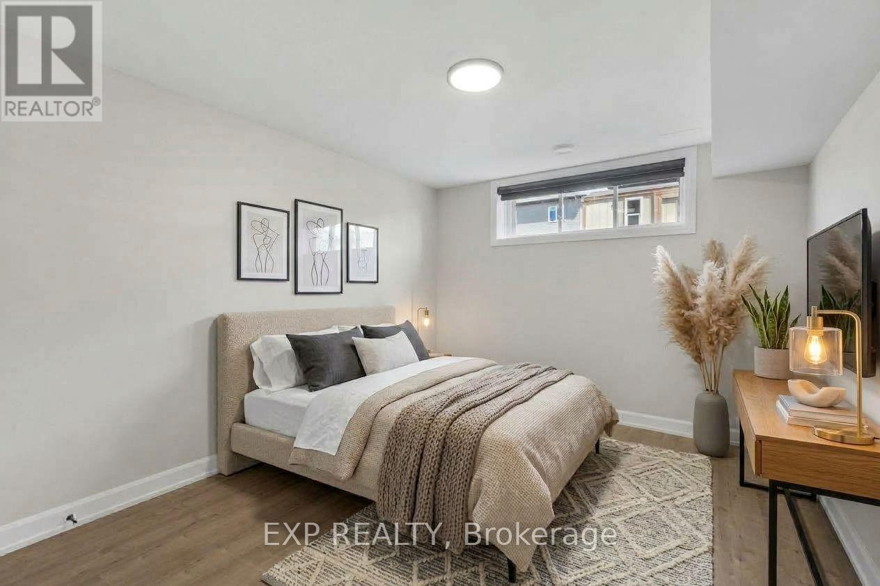1202 MONTBLANC CRESCENT - 20