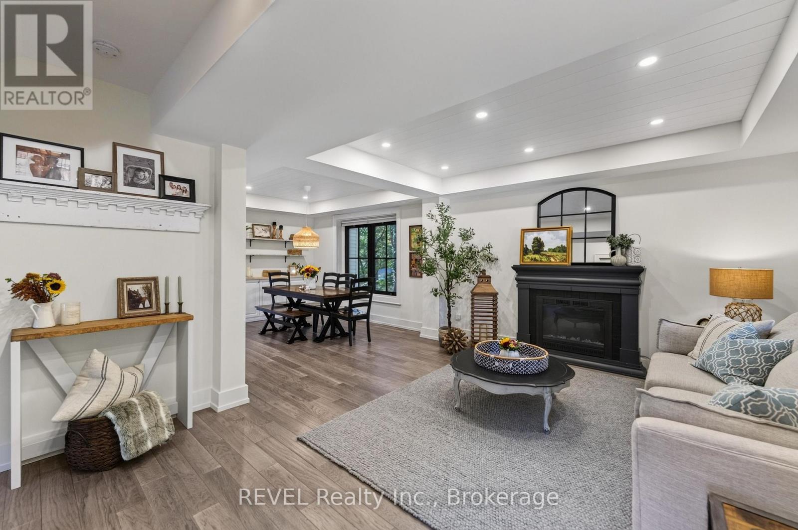 6 ELM AVENUE, Pelham (Fonthill) — photo 12