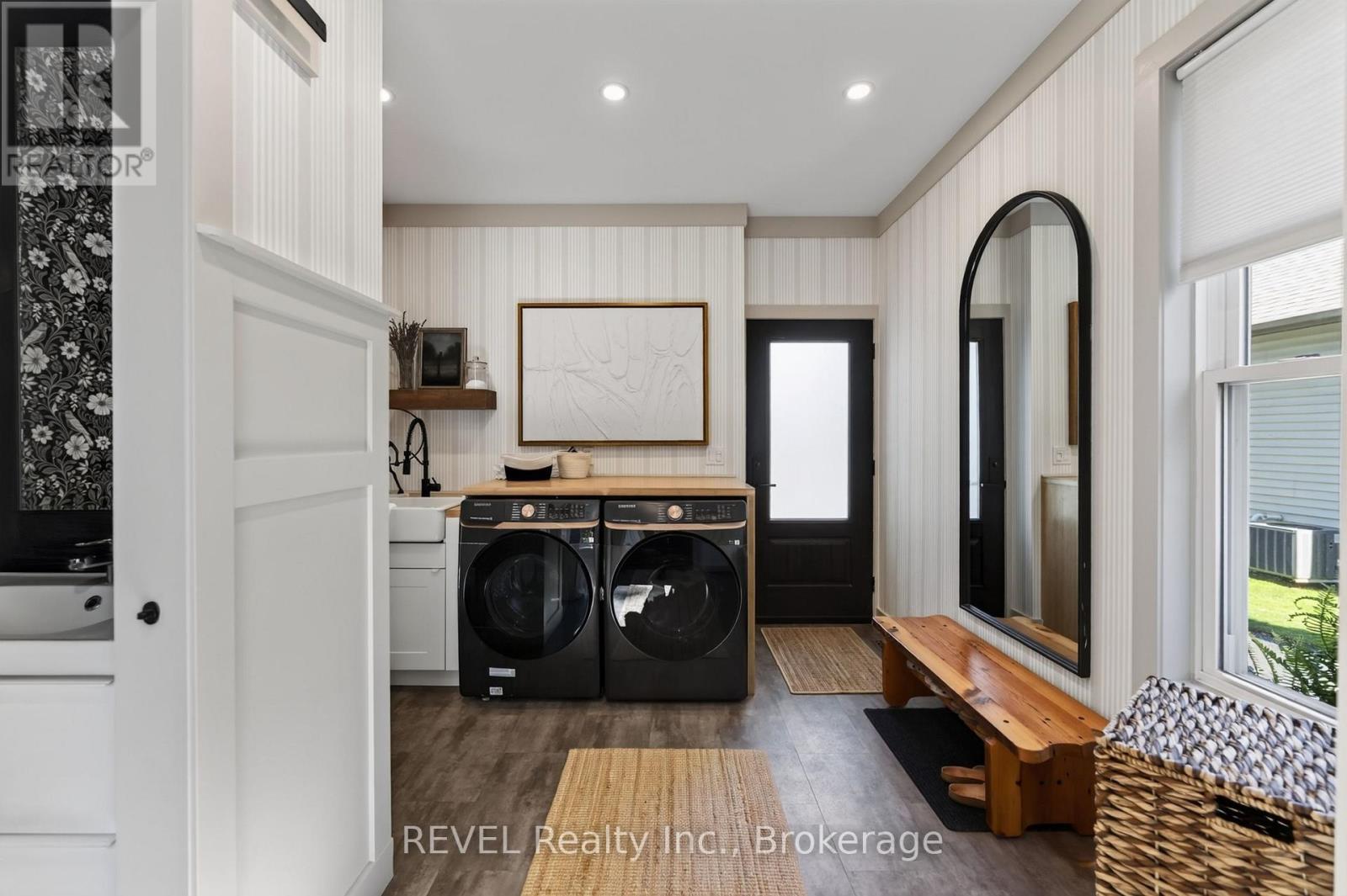 6 ELM AVENUE - Image 26