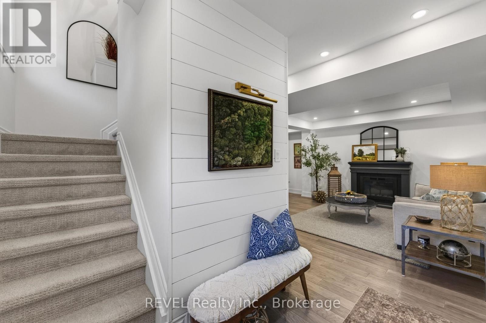 6 ELM AVENUE - Image 27