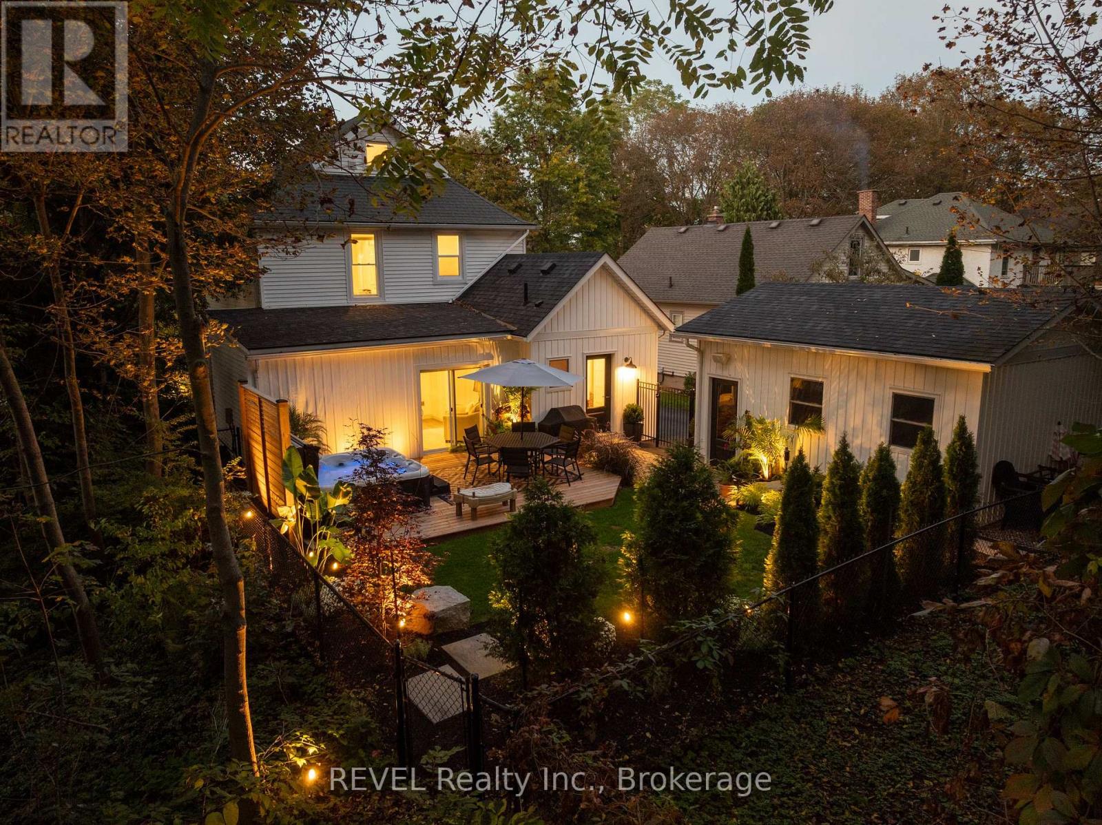 6 ELM AVENUE - Image 42