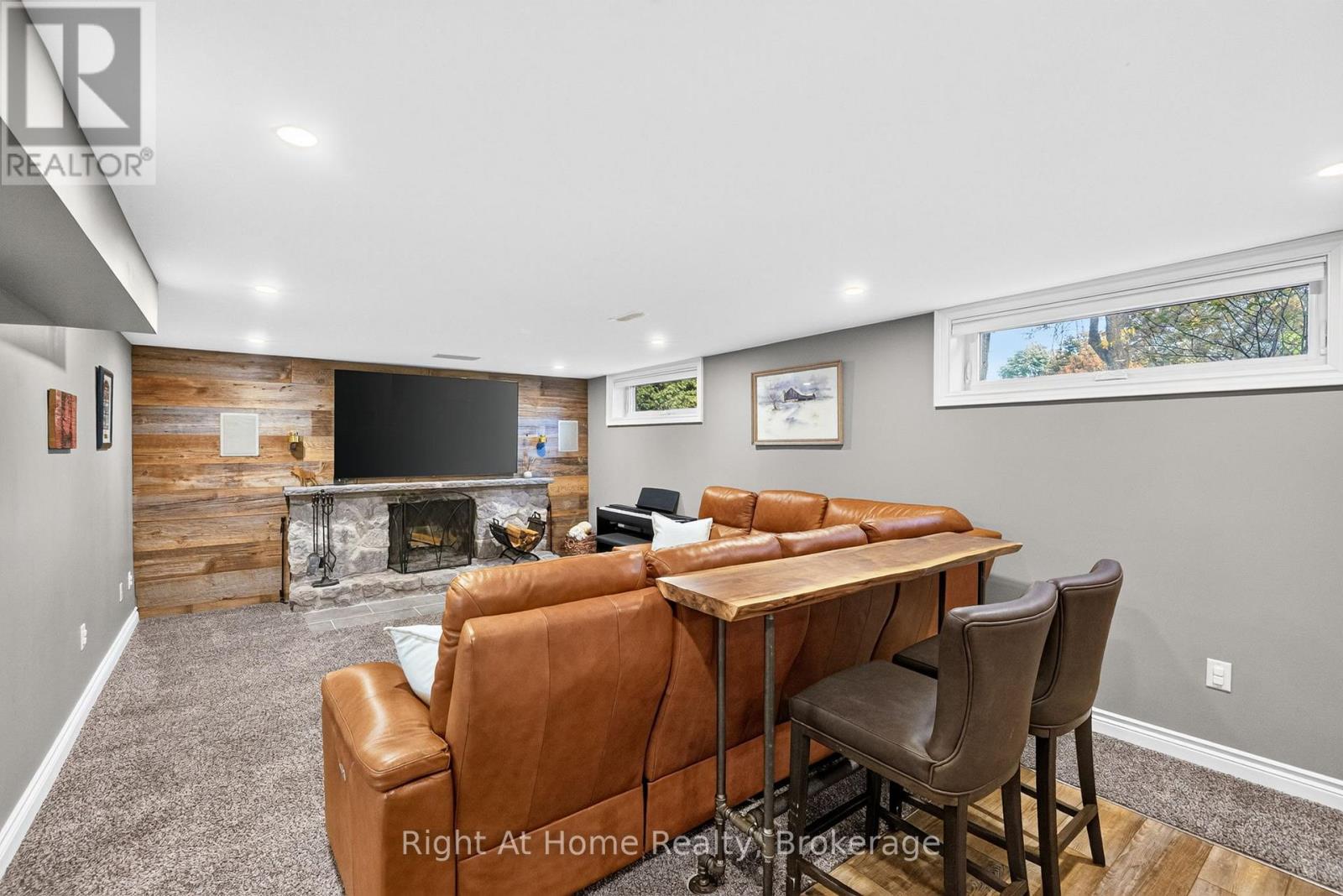 23 LAURENDALE AVENUE - Image 25