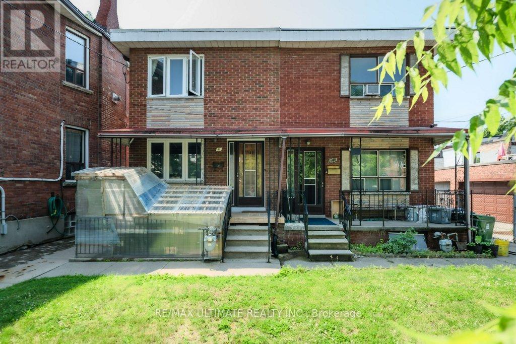 Photo of 53 Churchill Avenue