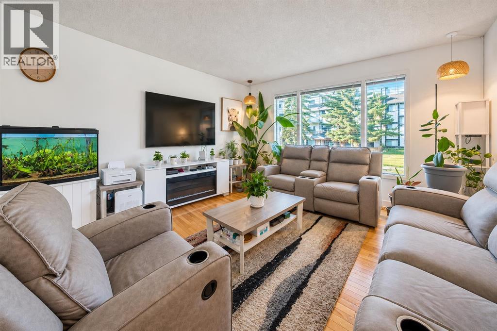 Listing photo – 109 Boyce Street, Red Deer