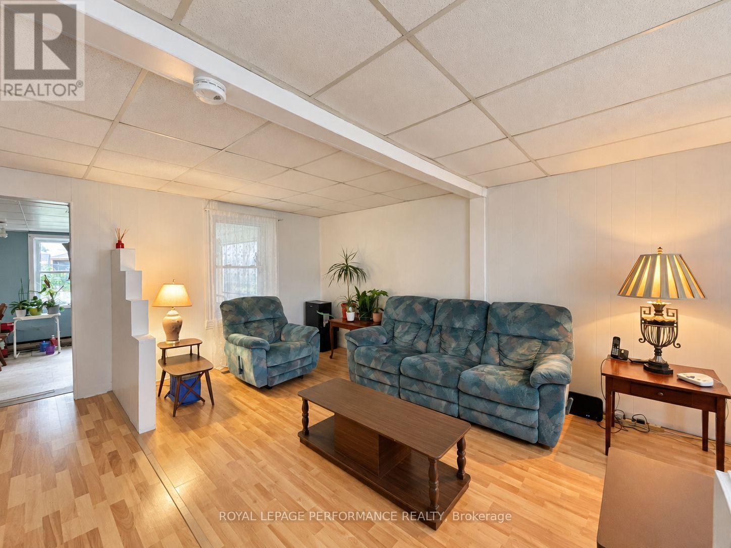 232 REGENT STREET - 2