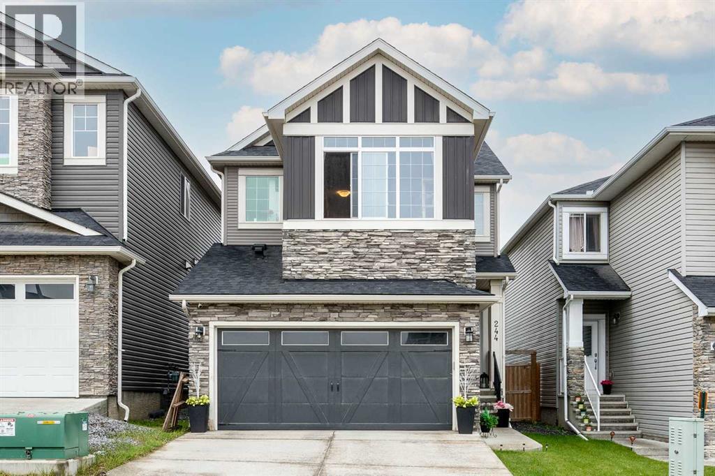 244 Nolanhurst Crescent NW - 1