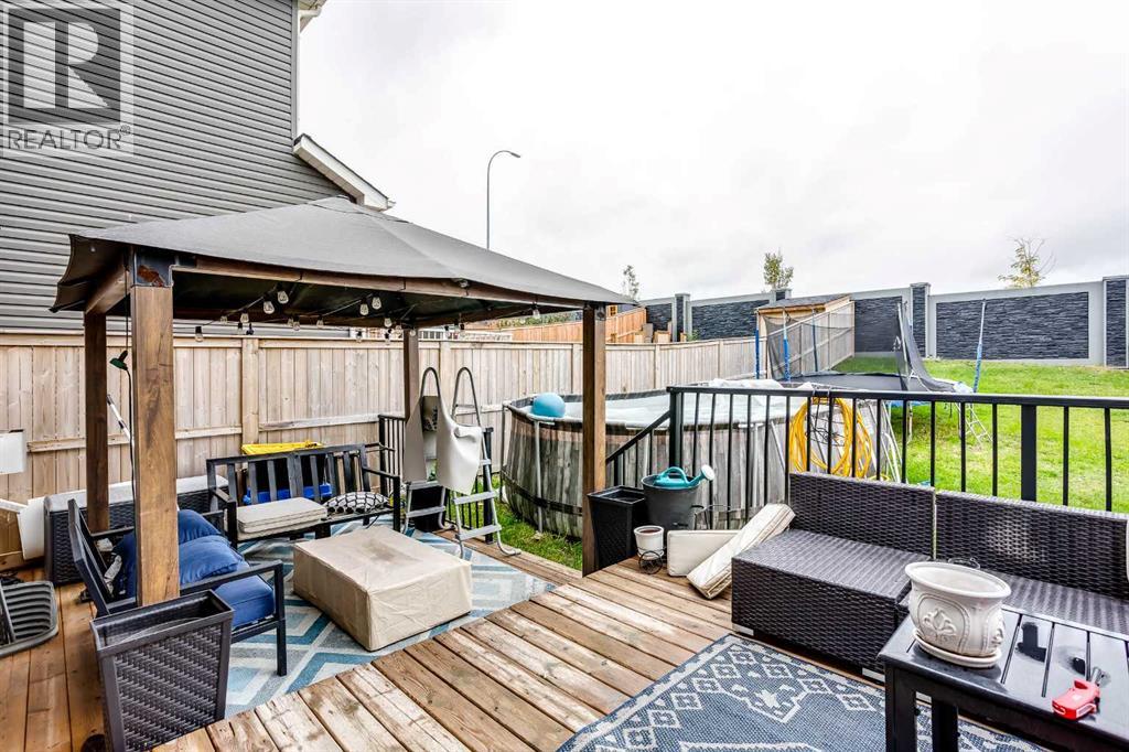 244 Nolanhurst Crescent NW - 31