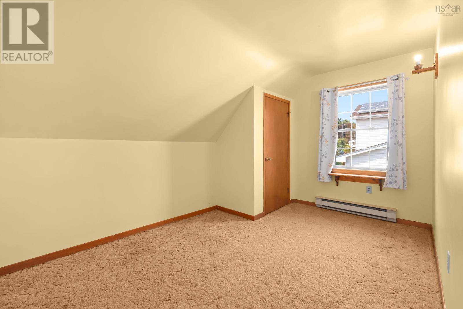96 THORNHILL Drive - Image 19