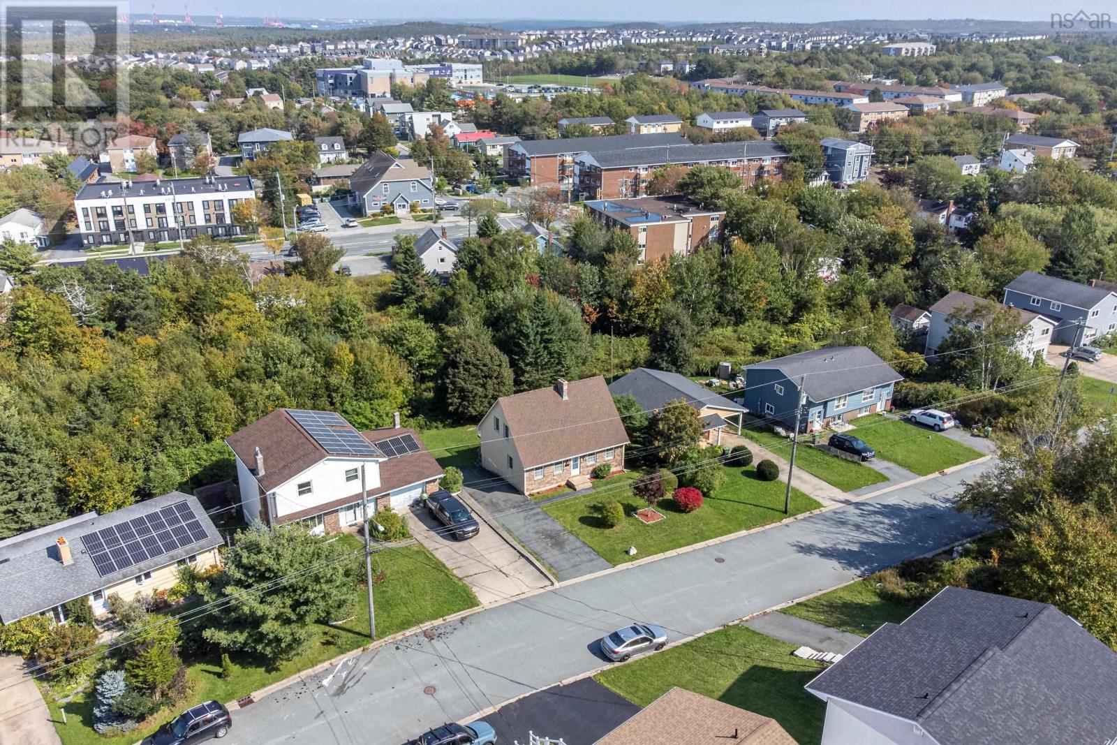 96 THORNHILL Drive - Image 6
