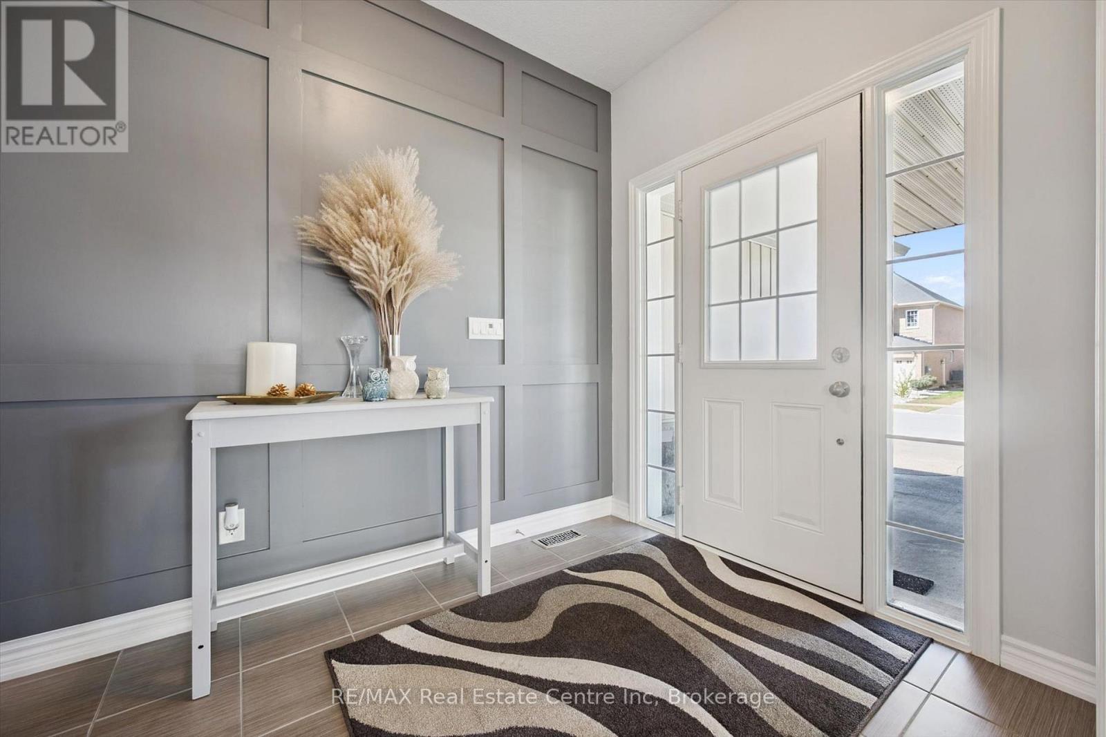 106 RYAN STREET - 3