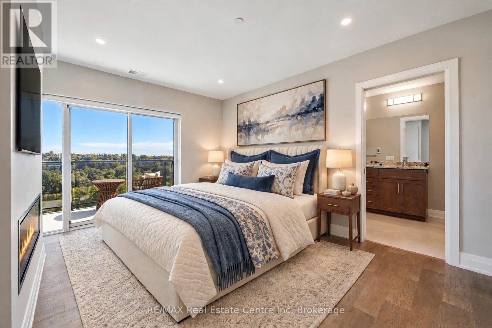 #1104 71 WYNDHAM STREET S - 27
