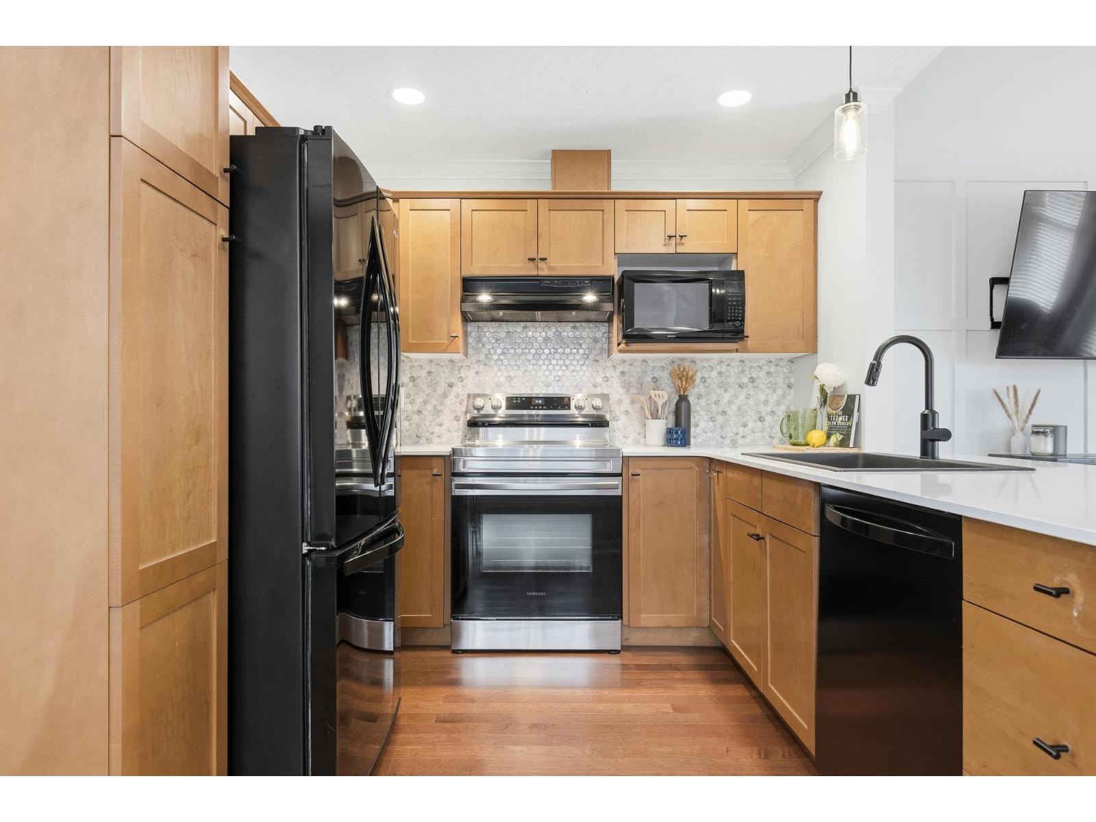 Photo of 4 46150 RIVERSIDE DRIVE, Chilliwack Proper East 12