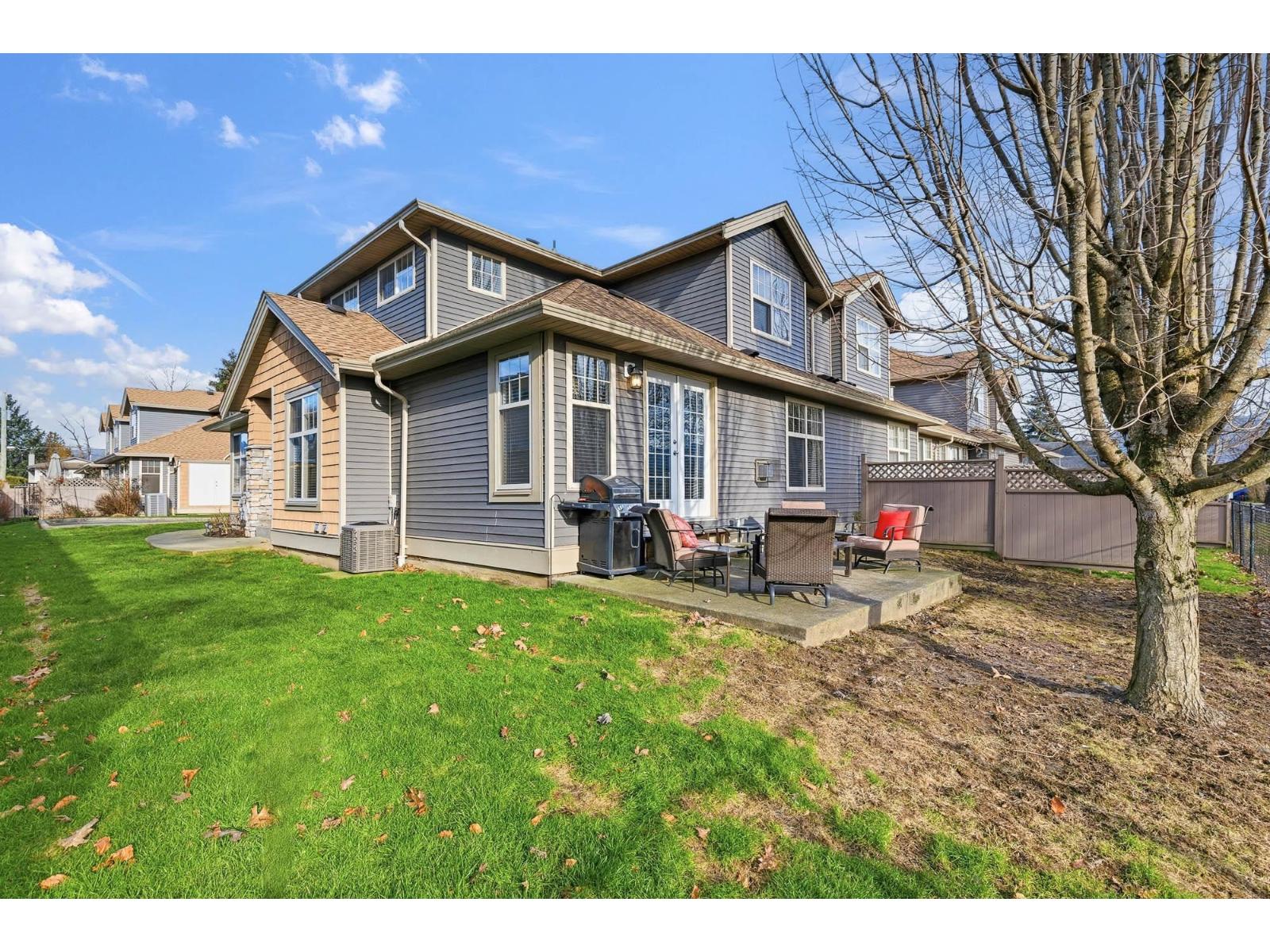 Photo of 4 46150 RIVERSIDE DRIVE, Chilliwack Proper East 37