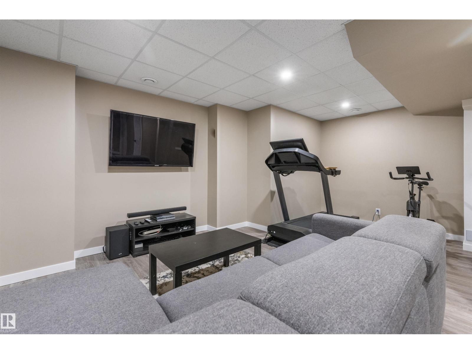 6090 ROSENTHAL WY NW - 28