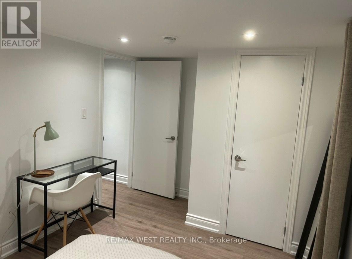 BSMT - 30 FLAMBOROUGH DRIVE, Toronto (Brookhaven-Amesbury) — photo 9