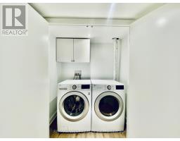 Bsmt - 30 Flamborough Drive, Toronto, ON M6M2R4 Photo 6