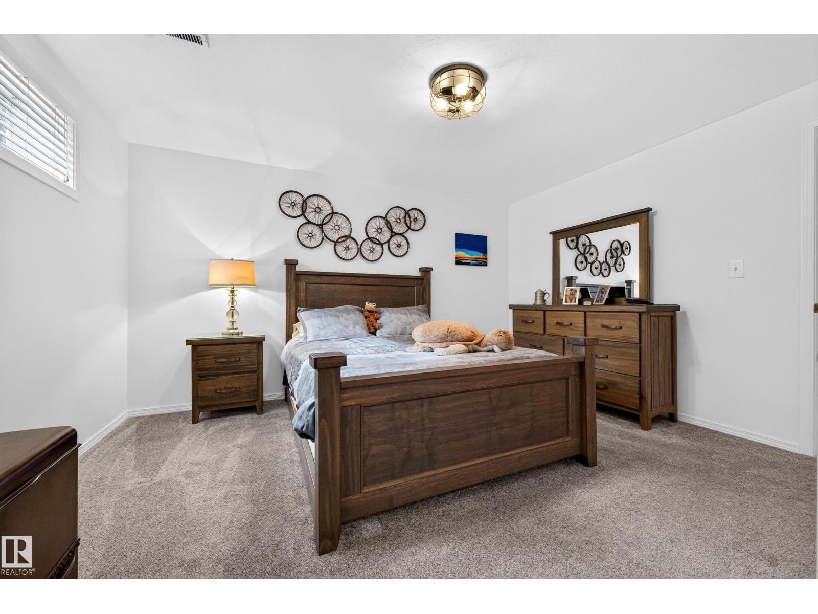 79 CHATWIN RD - 38