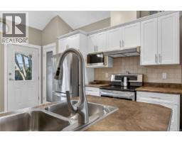 413 930 Braidwood Rd, Courtenay, BC V9N3R9 Photo 17