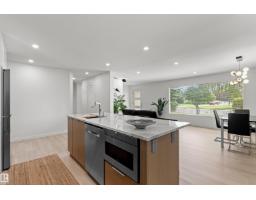 Sunroom - 4704 106a Av Nw, Edmonton, AB T6A1J5 Photo 10